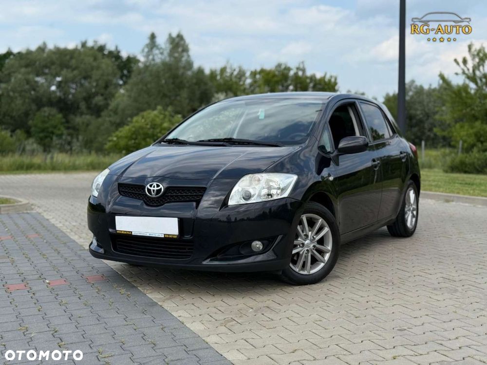 Toyota Auris - 15