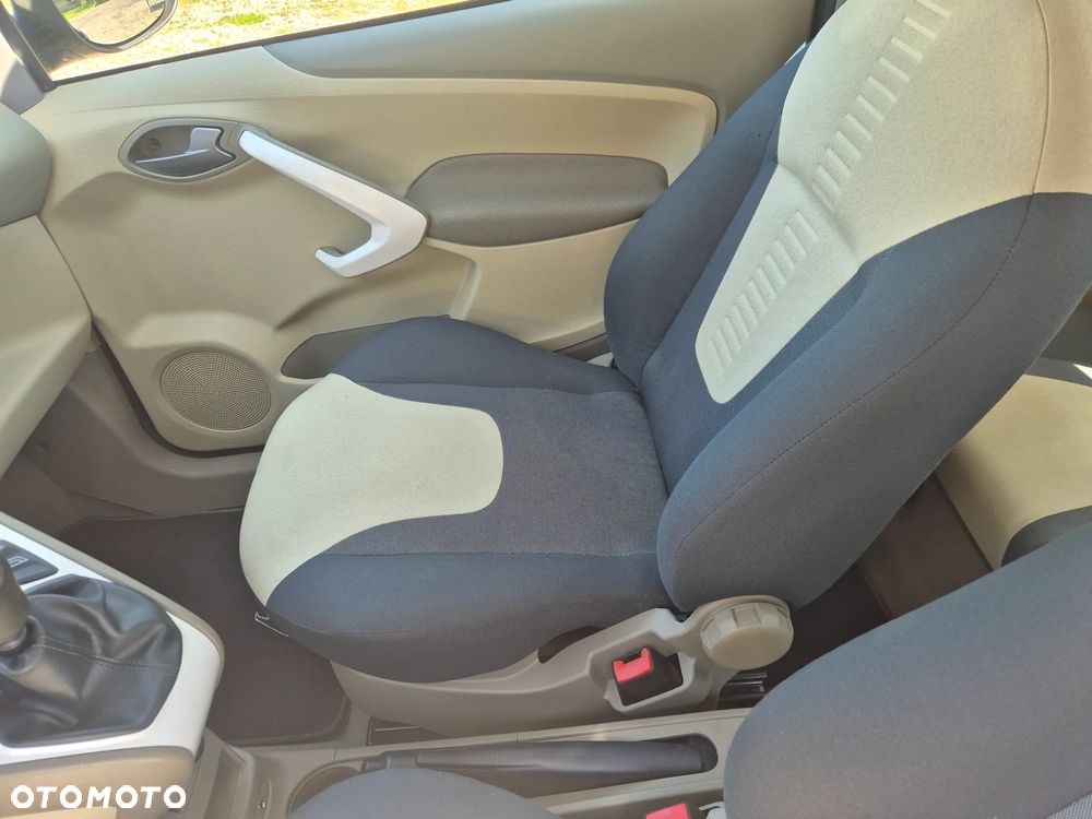 Ford KA Style - 14