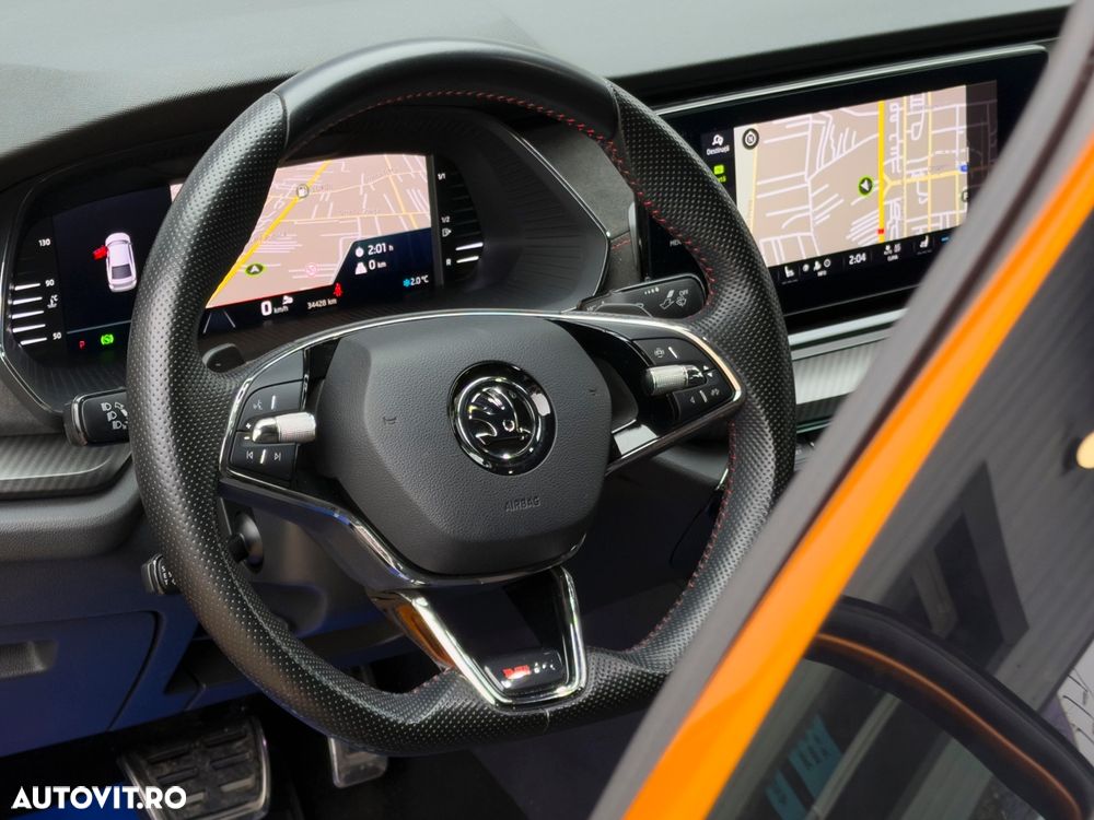 Skoda Octavia 2.0 245 TSI DSG RS - 8