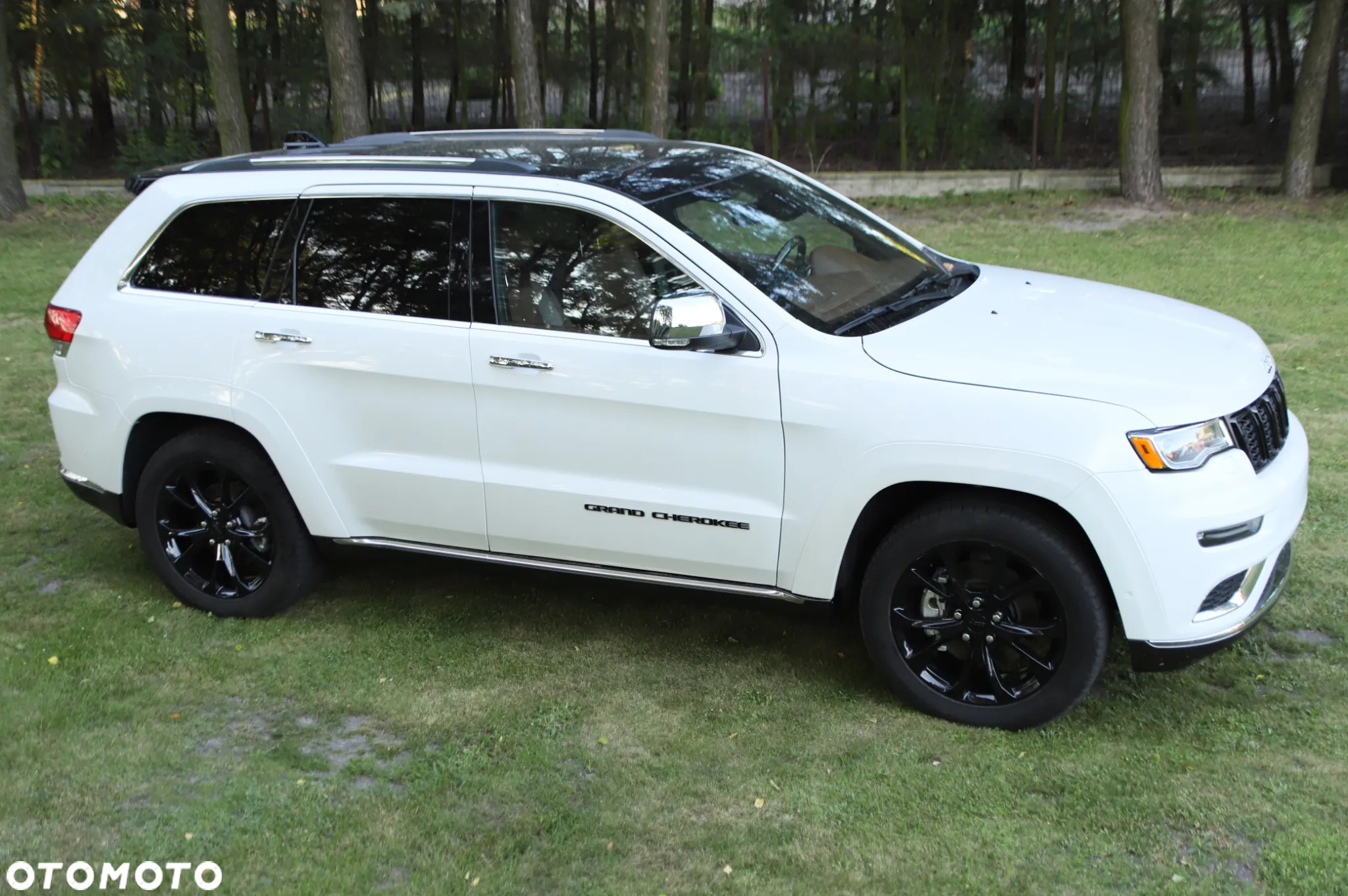 Jeep Grand Cherokee 5.7 V8 Summit - 5