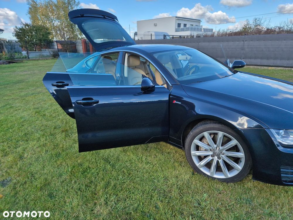 Audi A7 Sportback - 13