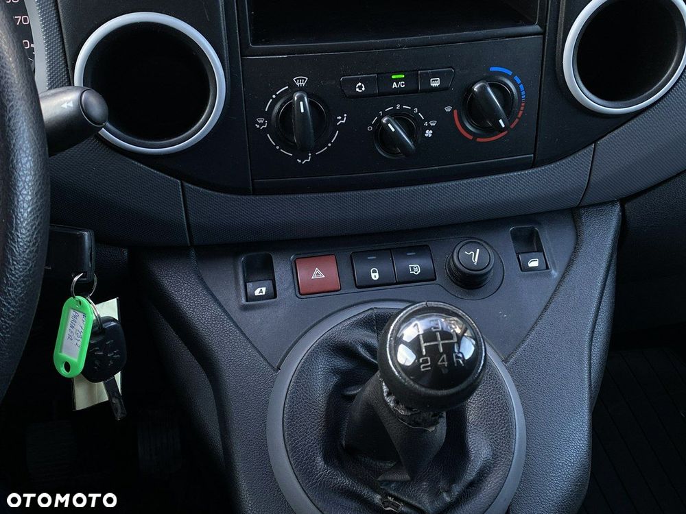 Peugeot Partner - 23