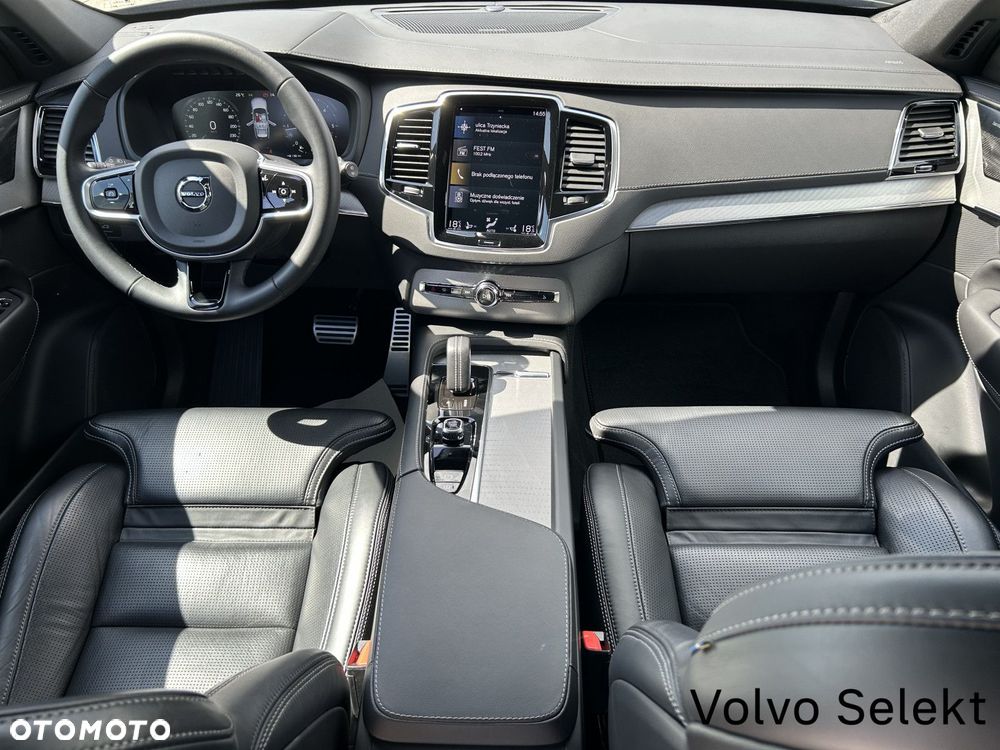 Volvo XC 90 - 32
