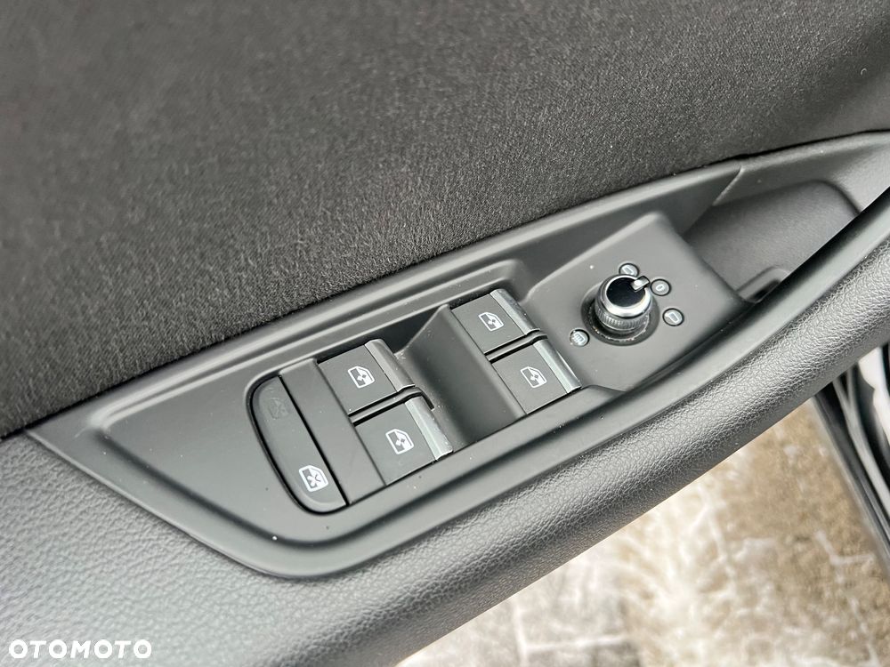 Audi A4 Avant 1.4 TFSI S tronic design - 18