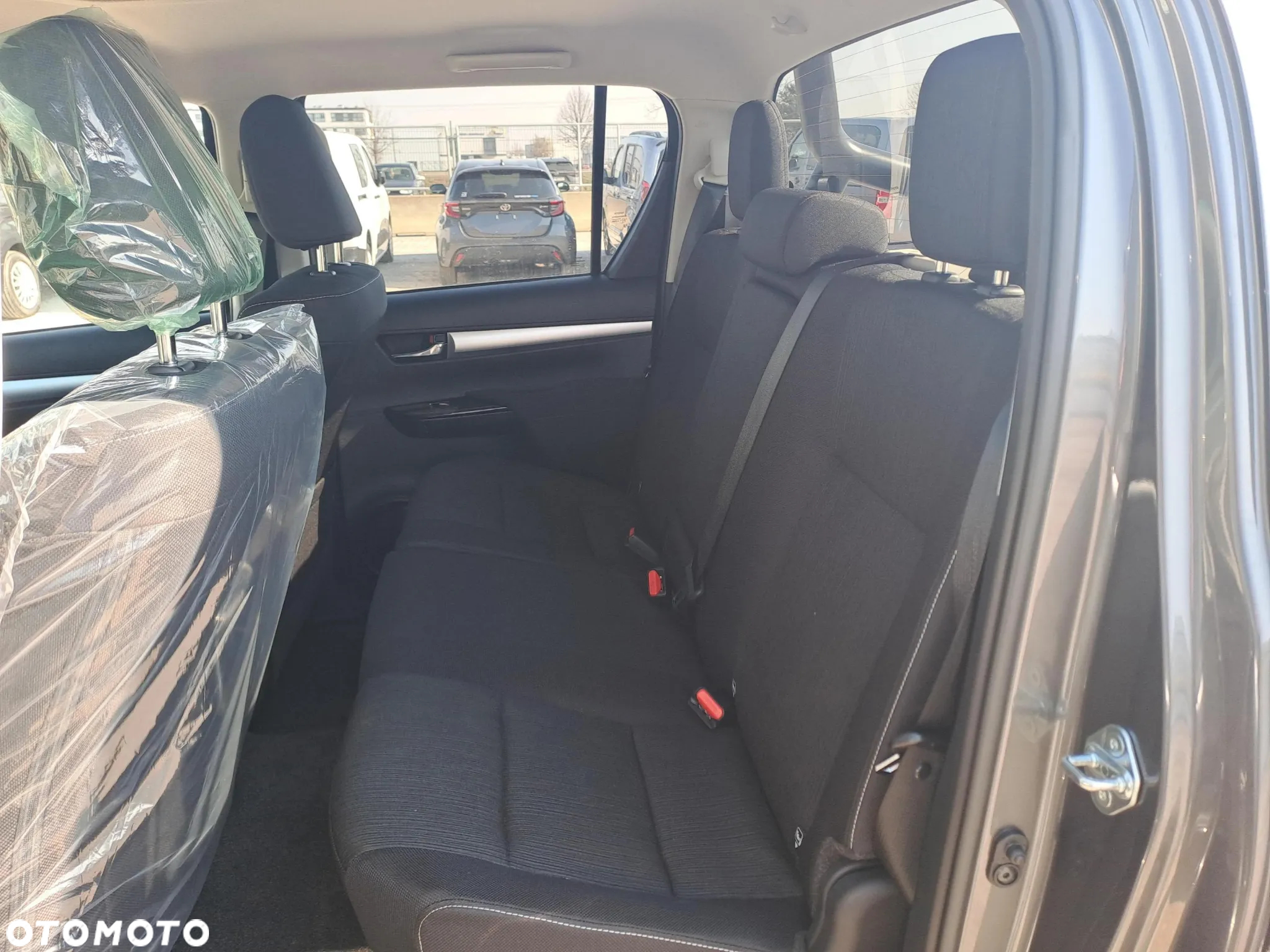 Toyota Hilux - 17