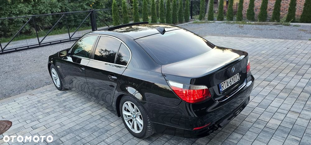 BMW Seria 5 525d - 7