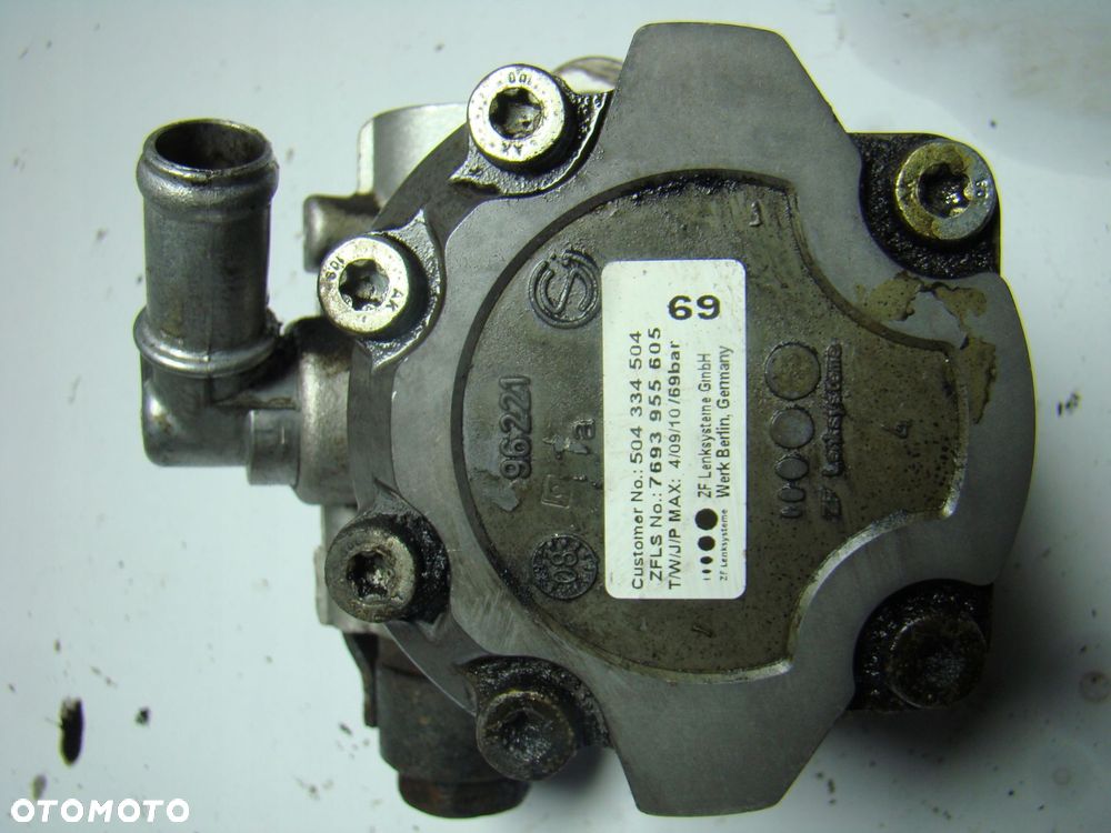 pompa wspomagania canter fuso 3.0 7693955605 504334504 - 1