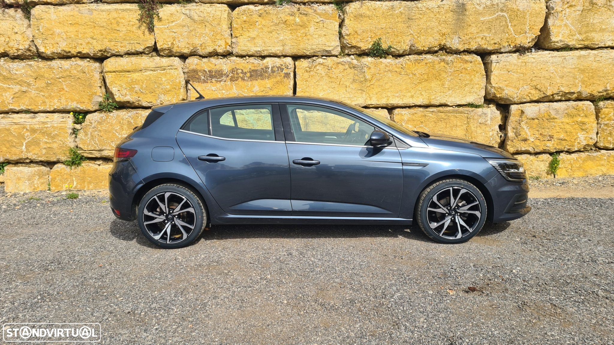 Renault Mégane 1.5 Blue dCi Intens EDC - 4