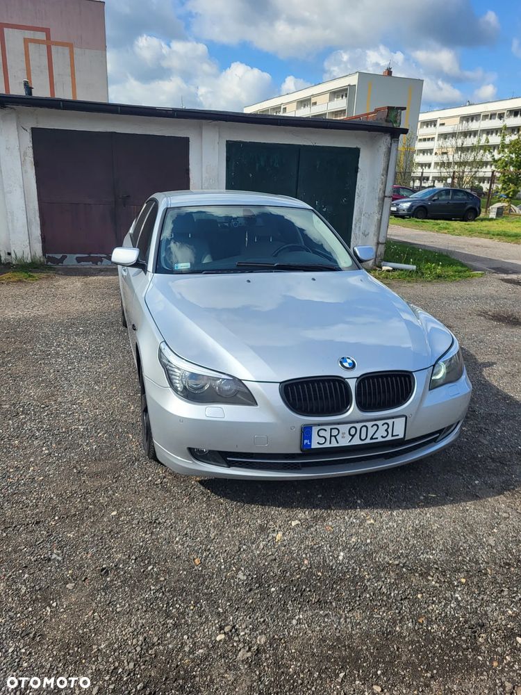 BMW Seria 5 530xi - 17