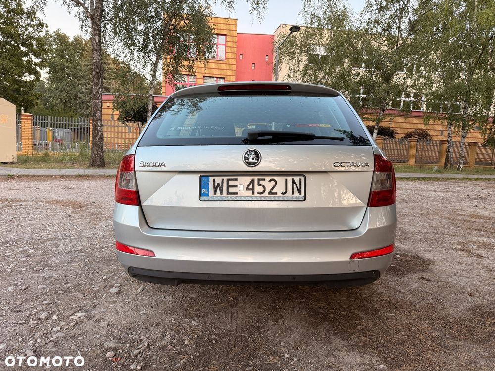 Skoda Octavia 1.6 TDI Ambition - 4