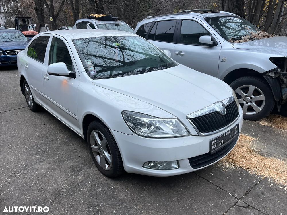 Dezmembrez Skoda Octavia 2 facelift alb 2012 1,8 TSI