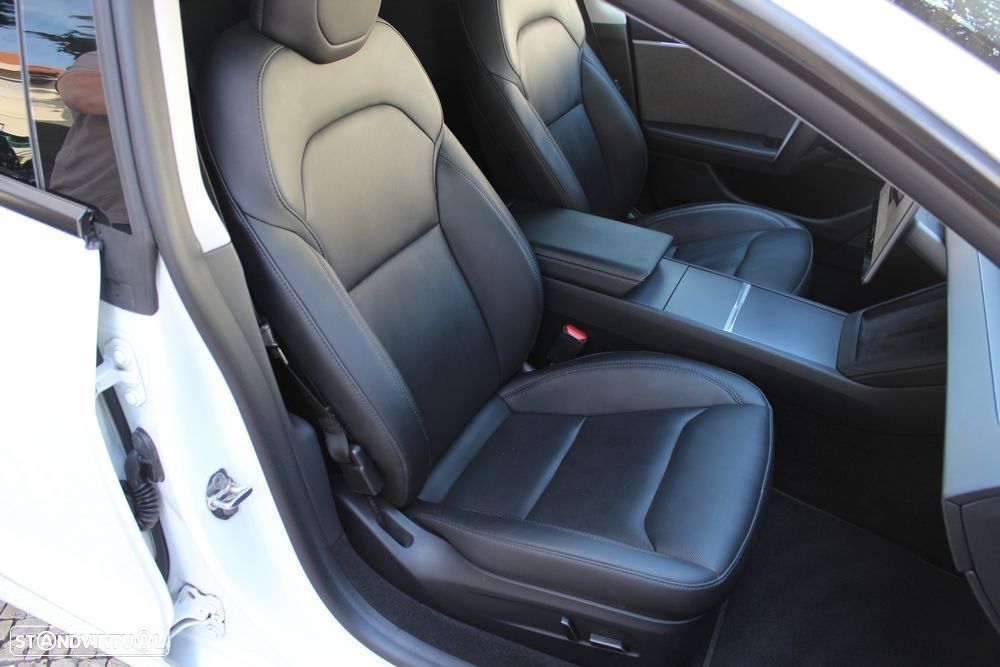 Tesla Model 3 Standard RWD - 25