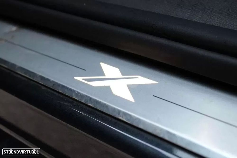 SEAT Leon 1.4 e-Hybrid Xcellence DSG - 7