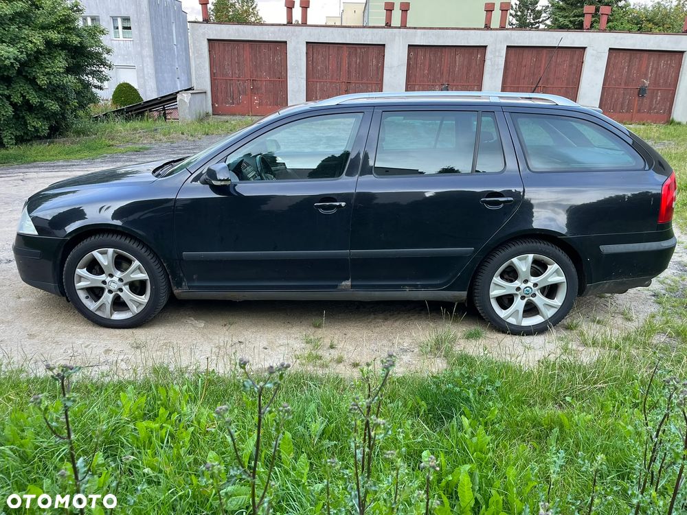 Skoda Octavia 1.8 TSI Ambiente - 8