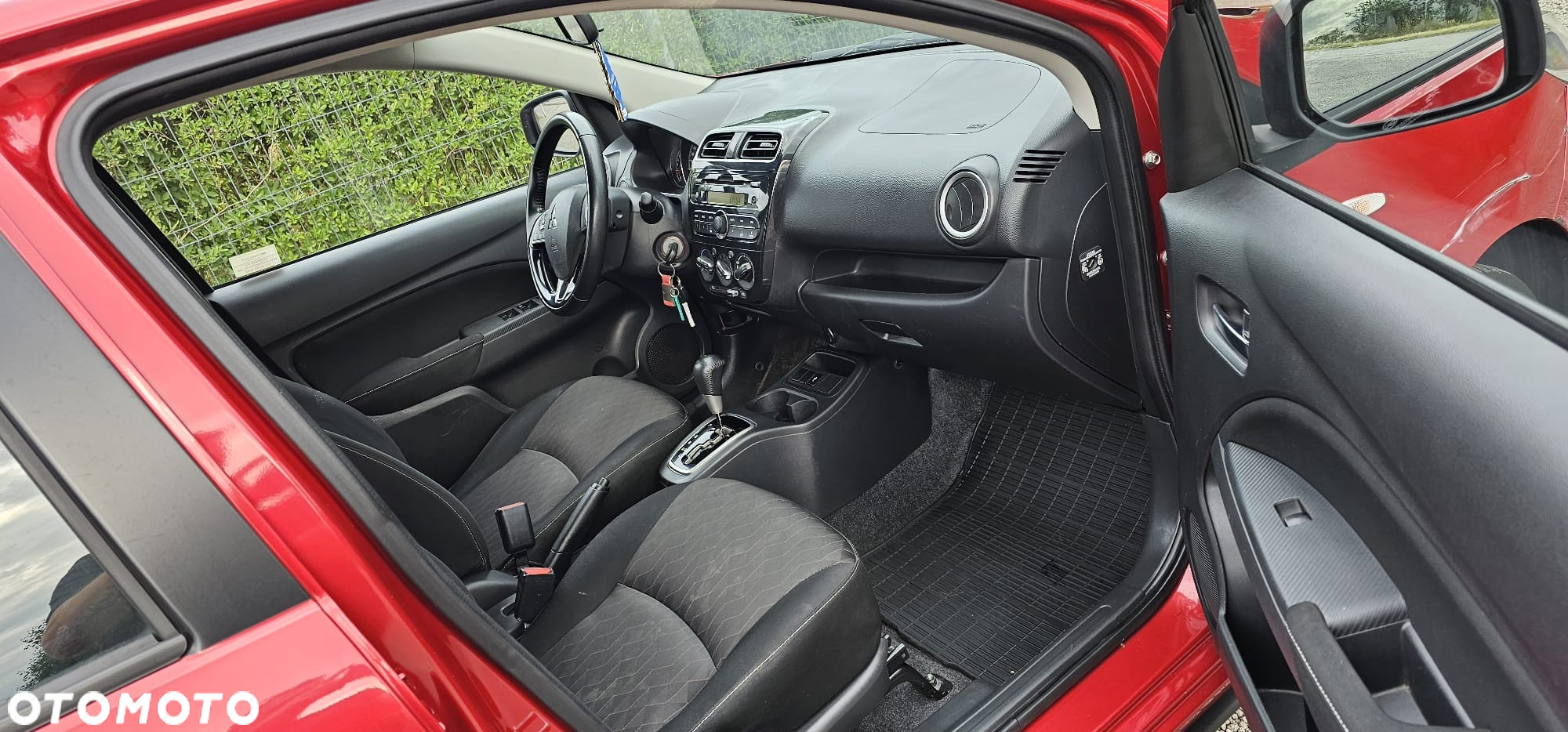 Mitsubishi Space Star 1.2 Invite CVT - 12