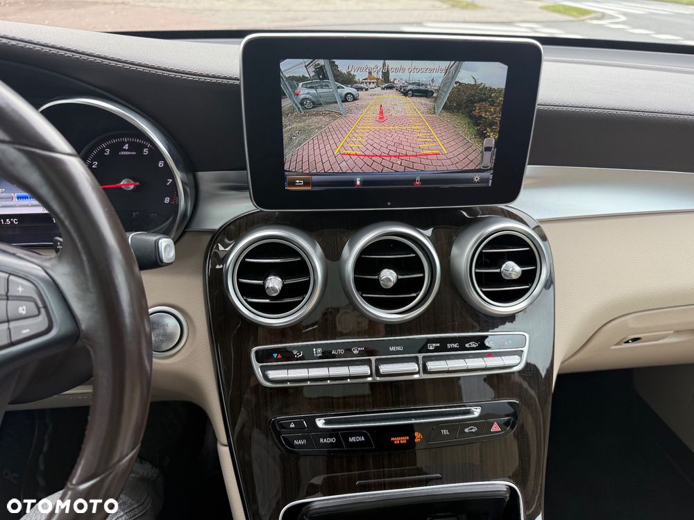 Mercedes-Benz GLC 250 4Matic 9G-TRONIC Exclusive - 14