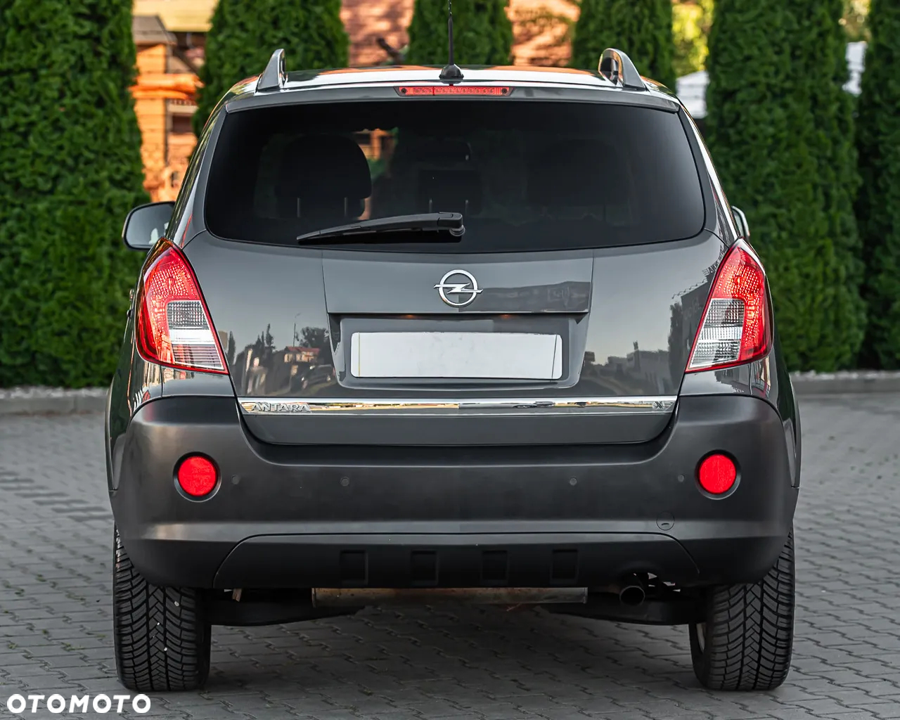 Opel Antara 2.4 4x4 Cosmo - 11