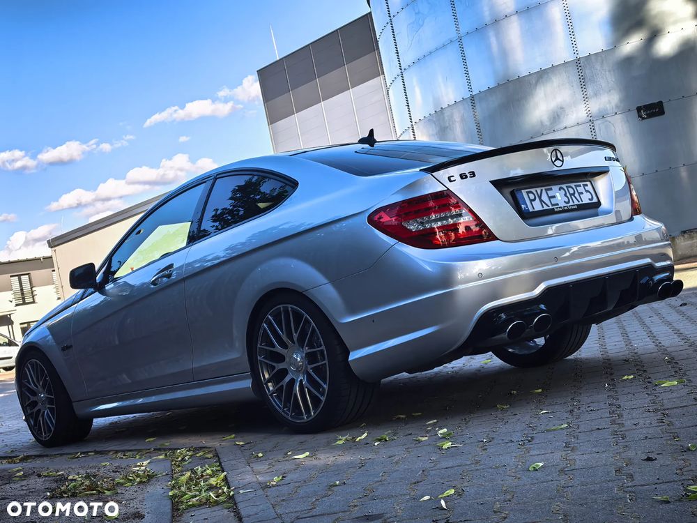 Mercedes-Benz Klasa C 63 AMG AMG SPEEDSHIFT MCT - 9