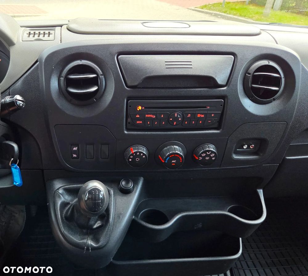 Renault Master - 15