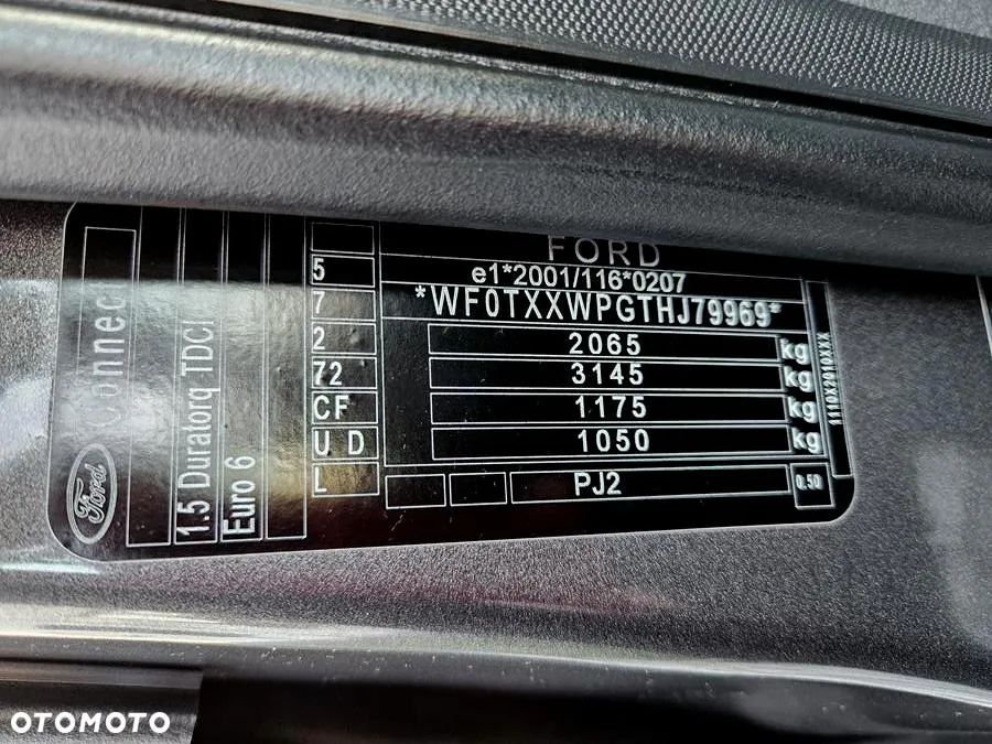 Ford Tourneo Connect 1.5 TDCi Start-Stop Titanium - 36