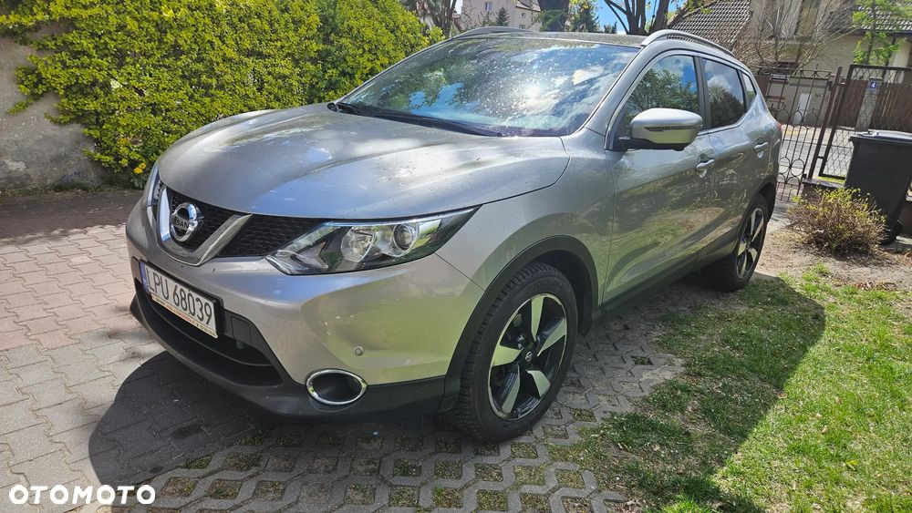 Nissan Qashqai 1.2 DIG-T N-Connecta EU6 - 2