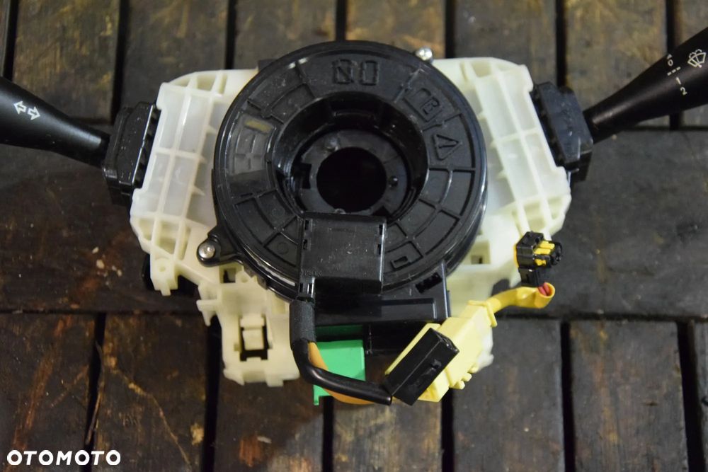 Mitsubishi COLT 6 VI Z30 LIFT Taśma zwijak 8600a331xa Przełącznik zespolony manetki - 2