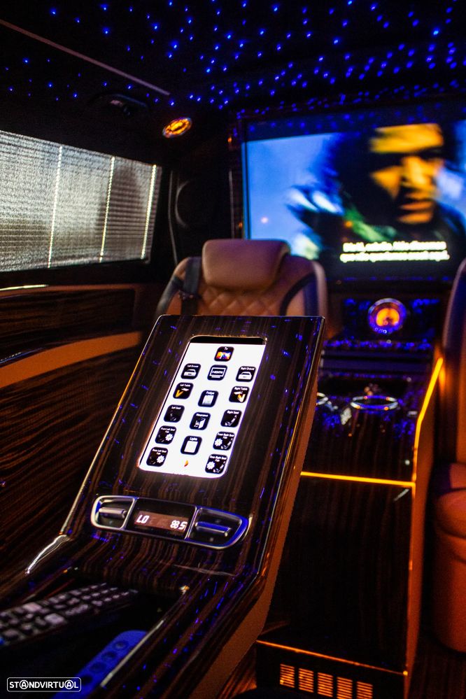 Mercedes-Benz V 250 d Exclusive - 45