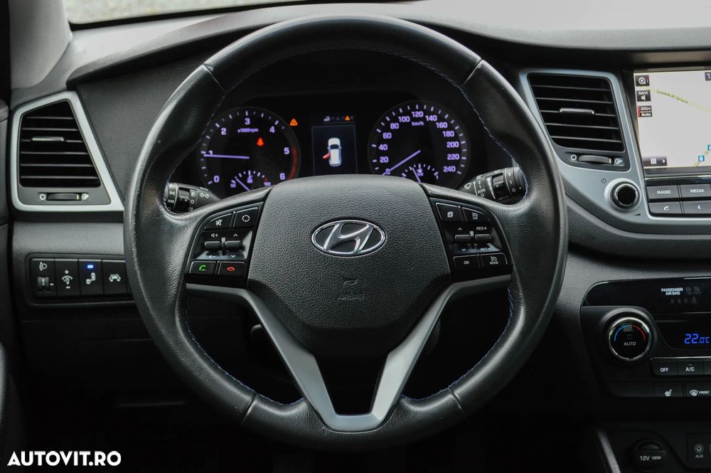 Hyundai Tucson blue 1.7 CRDi 2WD Passion - 24