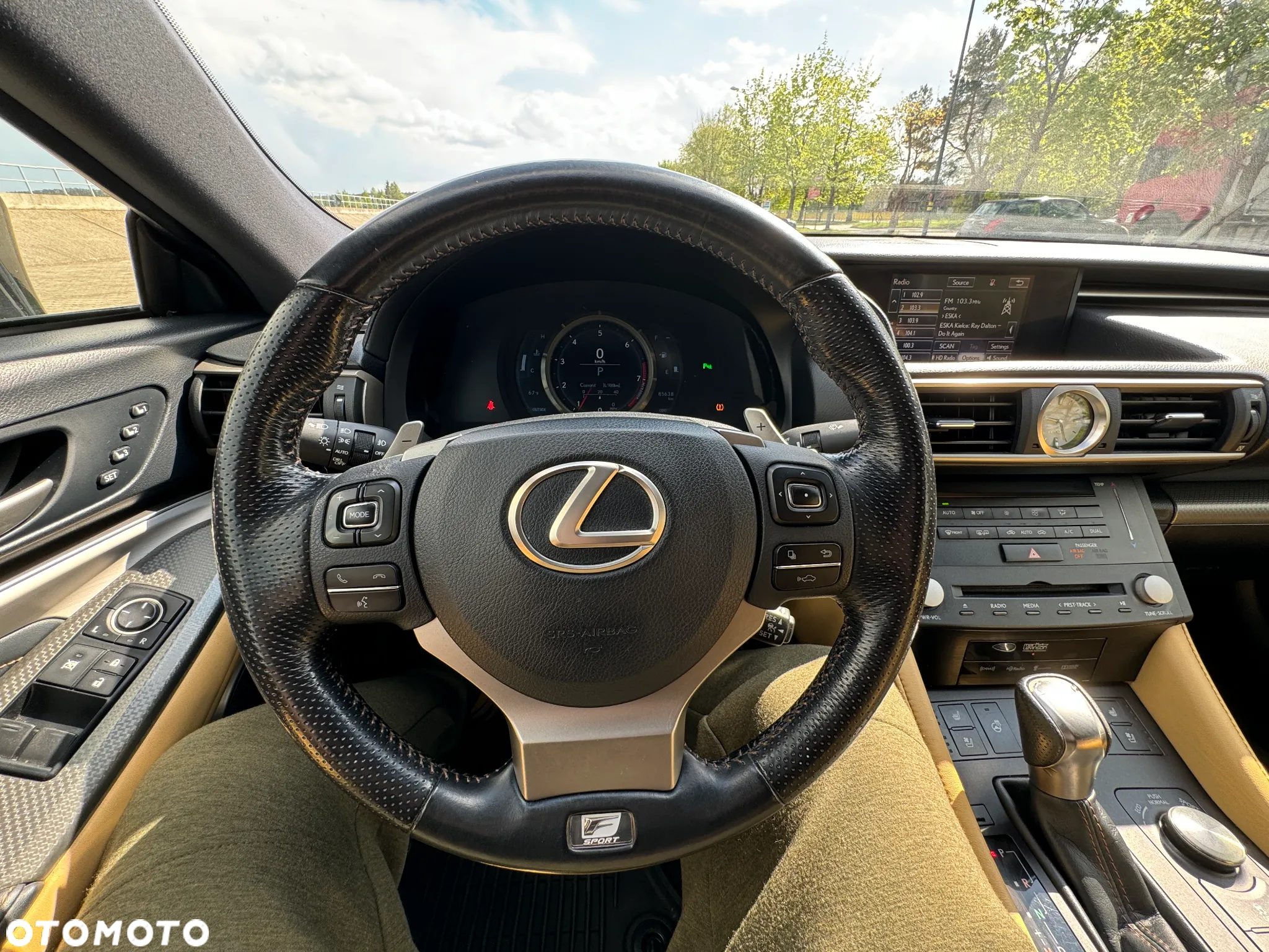 Lexus RC - 20
