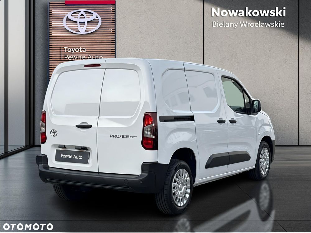 Toyota Proace City - 5
