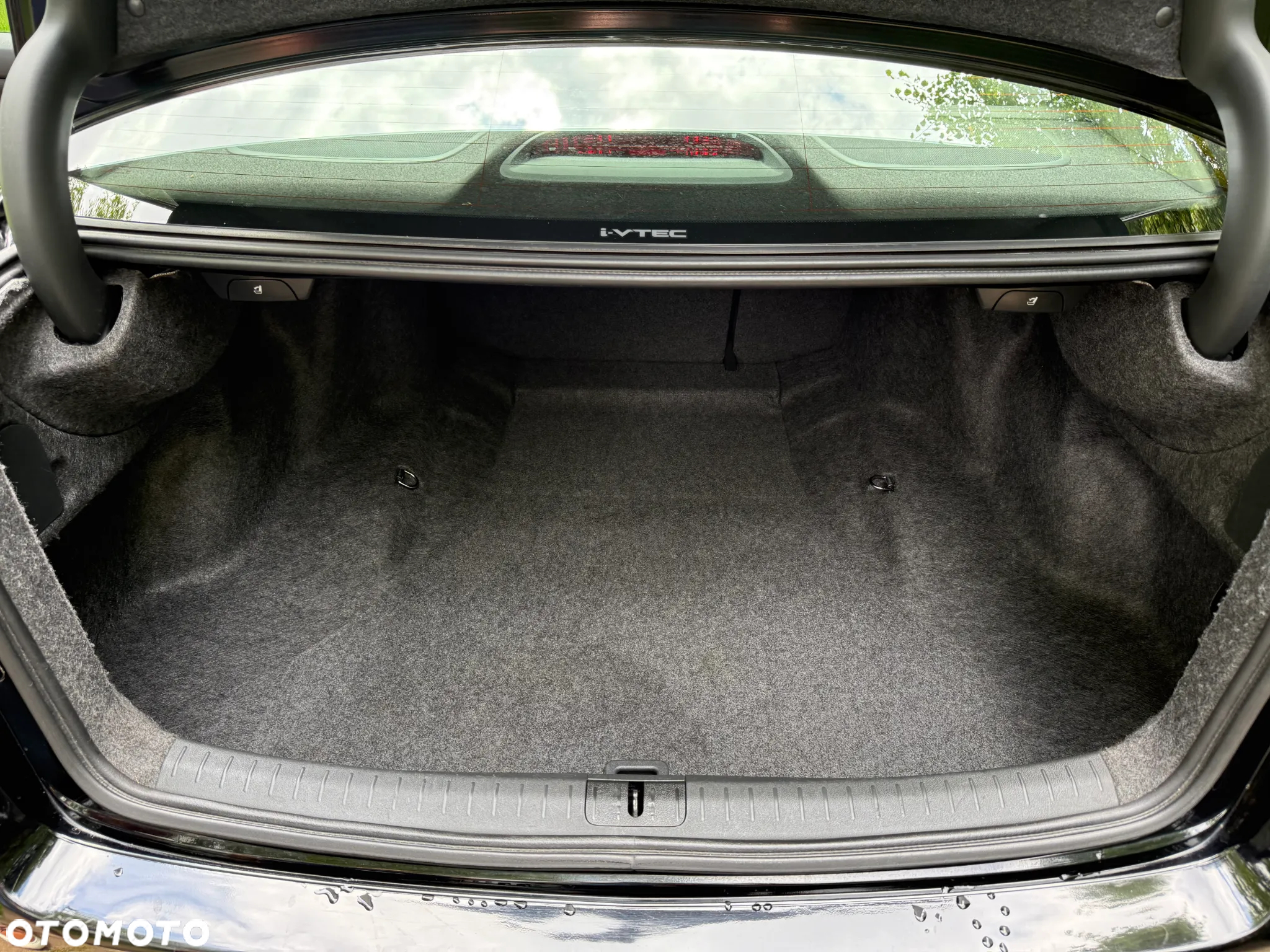 Honda Accord 2.0 Executive - 27