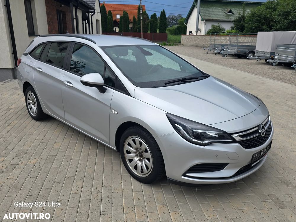 Opel Astra 1.6 CDTI ECOTEC ECOFlex Start/Stop Dynamic - 2