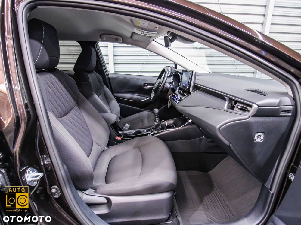 Toyota Corolla 1.6 Comfort - 10
