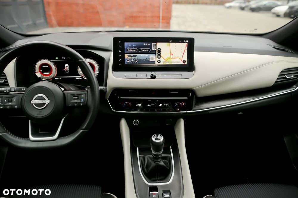 Nissan Qashqai 1.3 DIG-T Tekna+ - 26