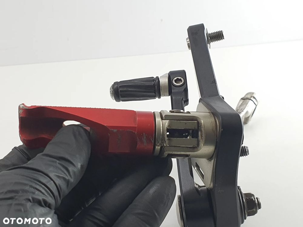 SETY RIZOMA PODNOZKI  DUCATI DIAVEL Rizoma EVO Rear Sets - 21