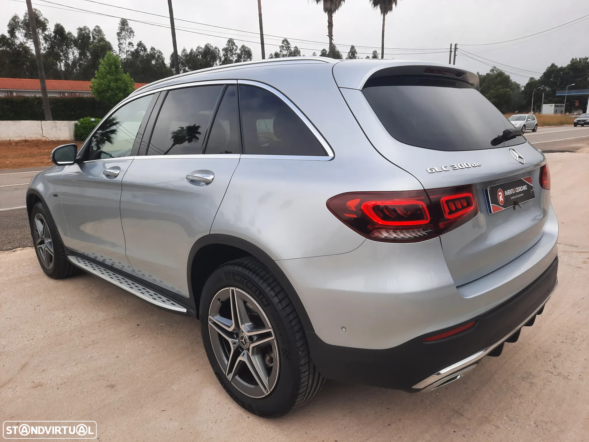 Mercedes-Benz GLC 300 de 4Matic - 24