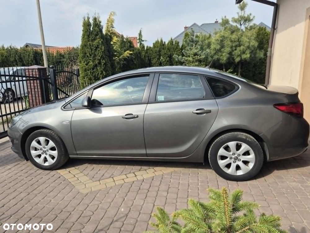 Opel Astra 1.6 Business - 3