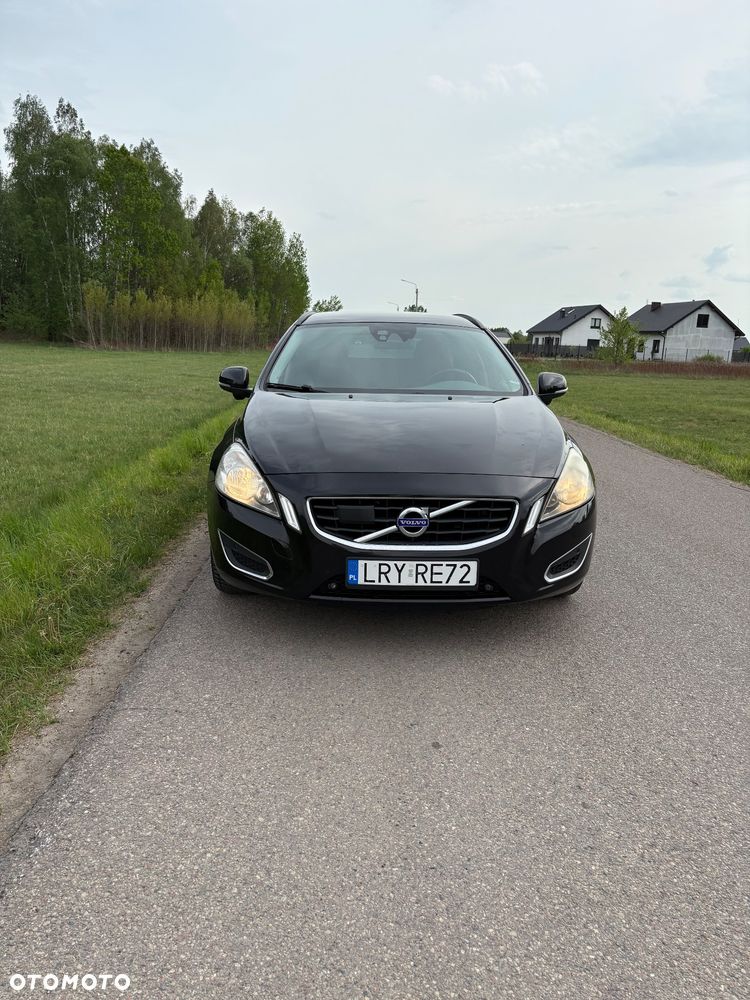 Volvo V60 D3 Geartronic Momentum - 3