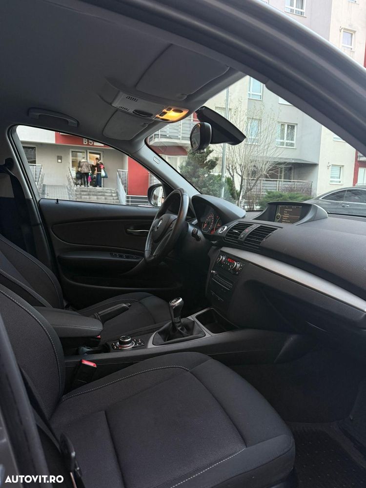 BMW Seria 1 118d DPF - 10