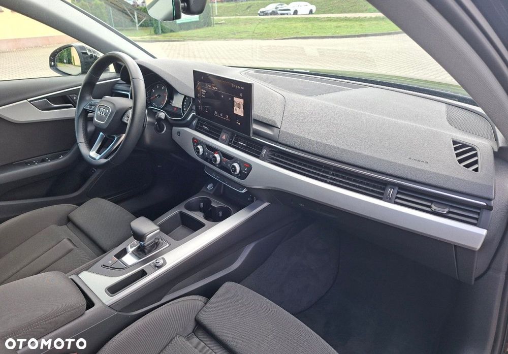 Audi A4 Avant - 17