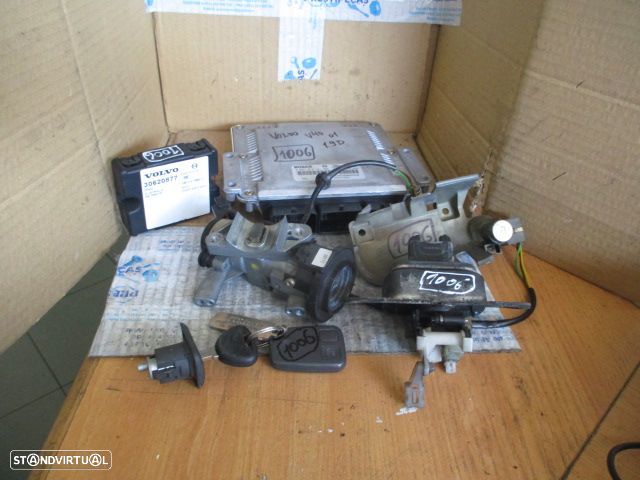 Centralina 0281010441 30620877 9980067553 VOLVO V40 2001 1.9D BOSCH - 1