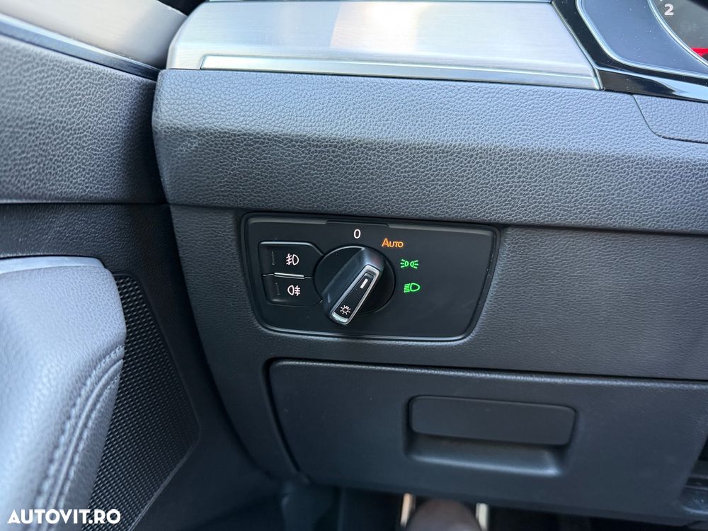 Volkswagen Passat 2.0 TDI DSG Highline - 29