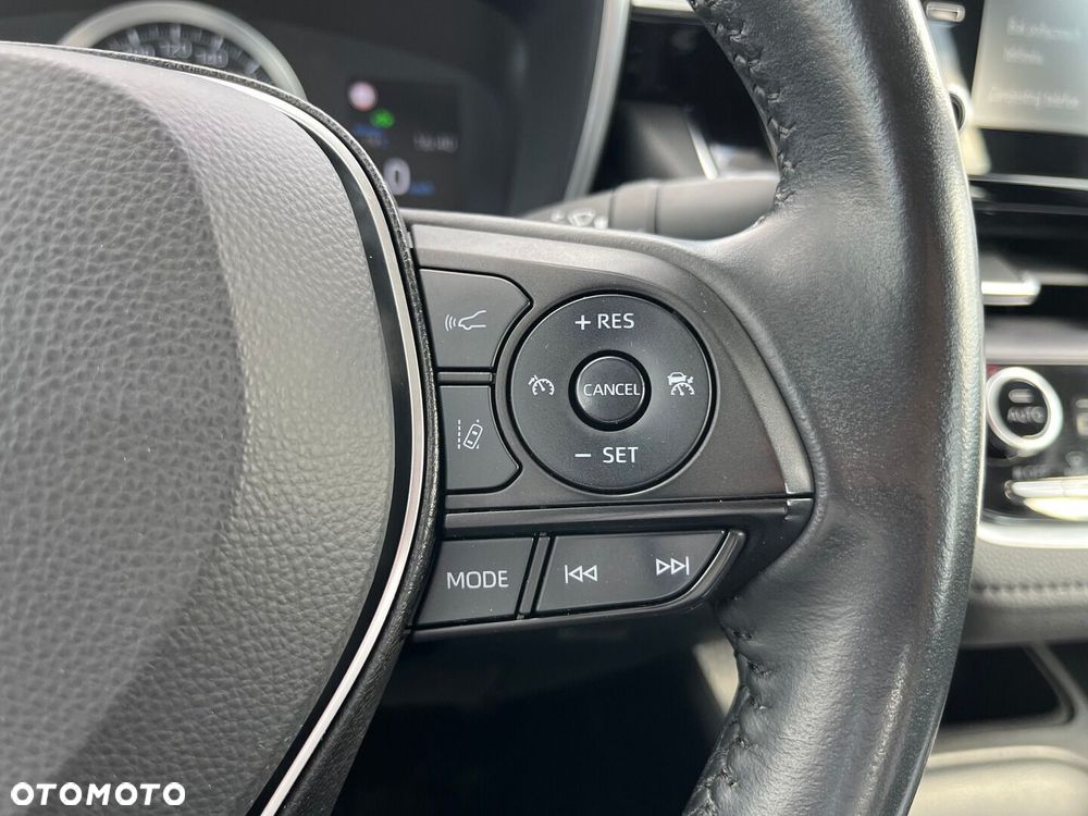 Toyota Corolla 1.8 Hybrid Comfort - 13
