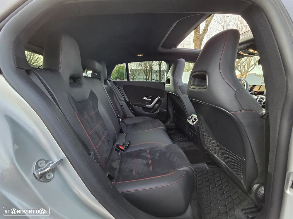 Mercedes-Benz CLA 200 d Shooting Brake AMG Line Aut. - 14