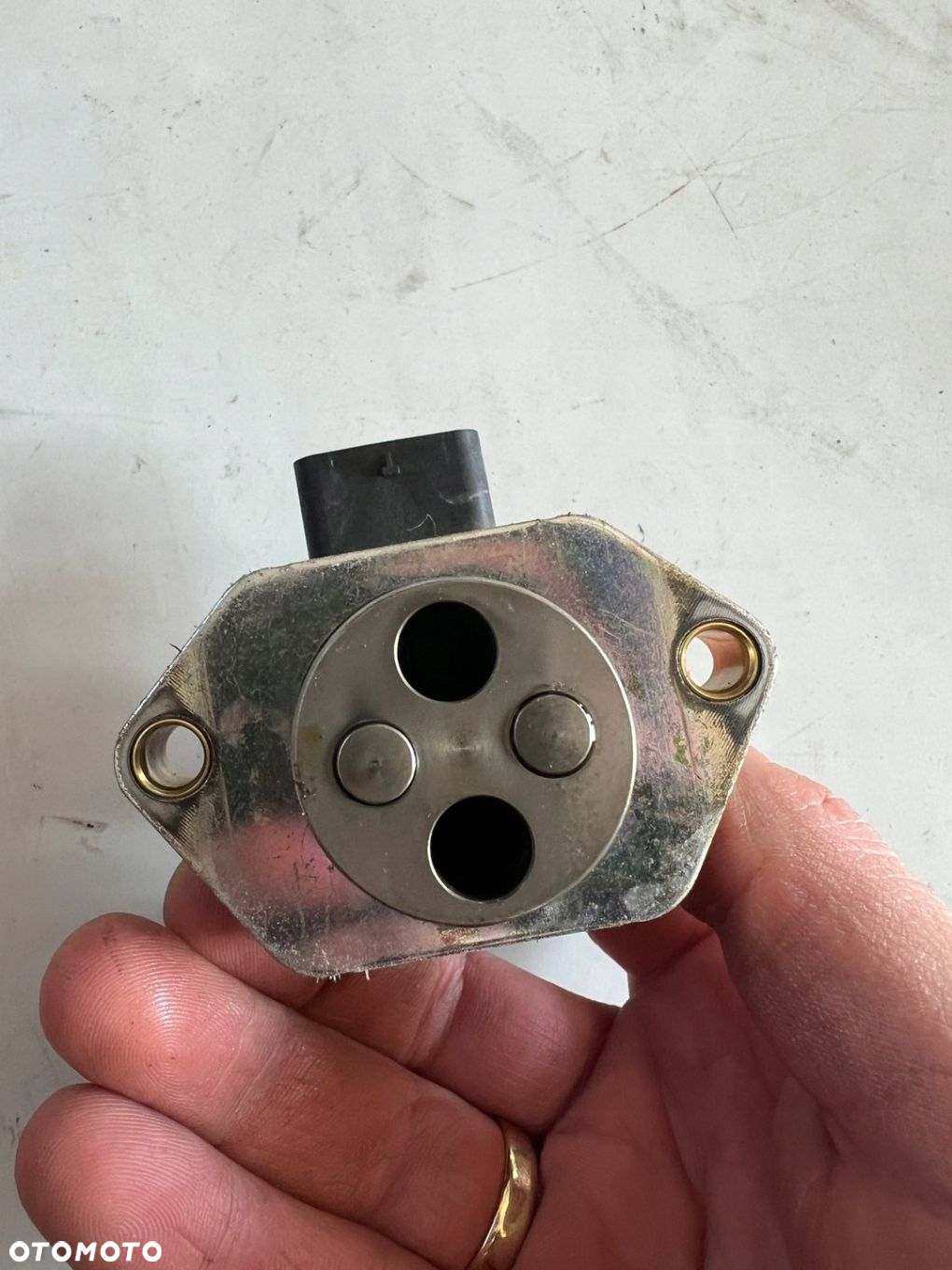 MERCEDES GLA 180 13-19 W156 X156 1.6T ZAWÓR SOLENOID WAŁKA ROZRZĄDU - 3