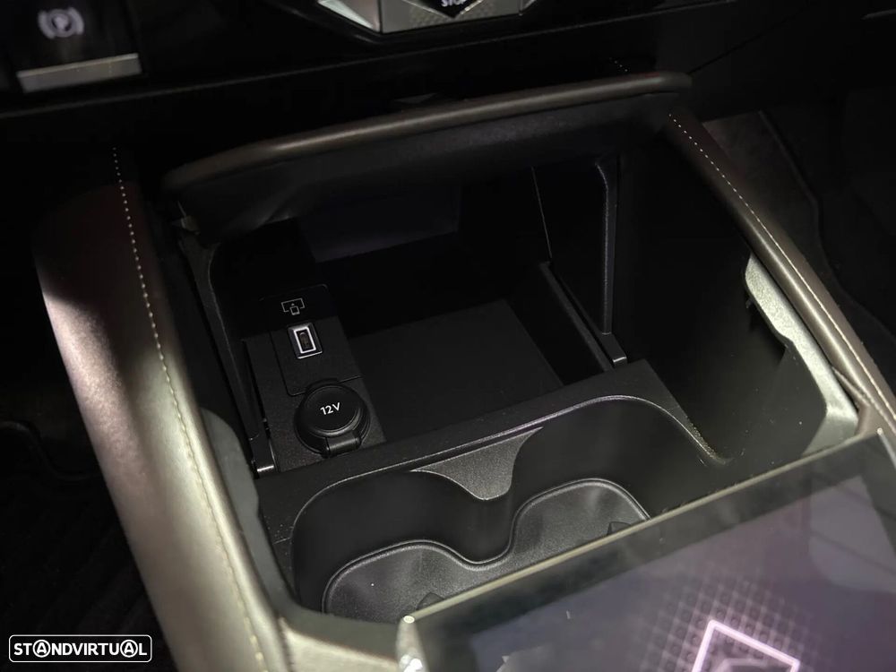 DS DS4 E-Tense Rivoli Cross EAT8 - 17