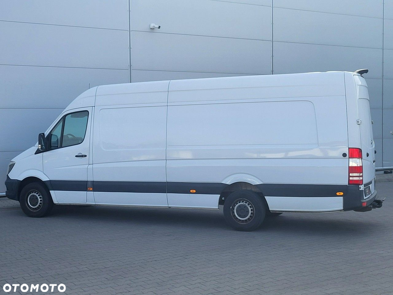 Mercedes-Benz Sprinter - 12
