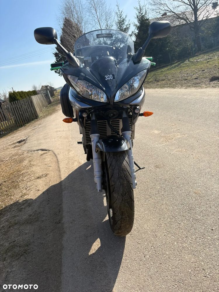 Yamaha FZ6 - 7
