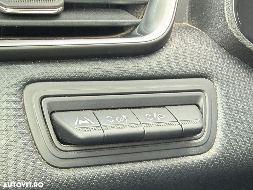 Renault Clio V E-Tech 145 Techno - 14