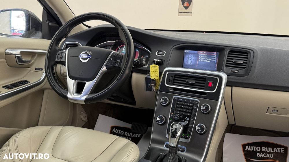 Volvo V60 - 14